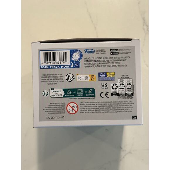 Funko POP! Freddy Funko as Hook Disney Limited SE 3400 Funko Fundays 2024 - Picture 7 of 7